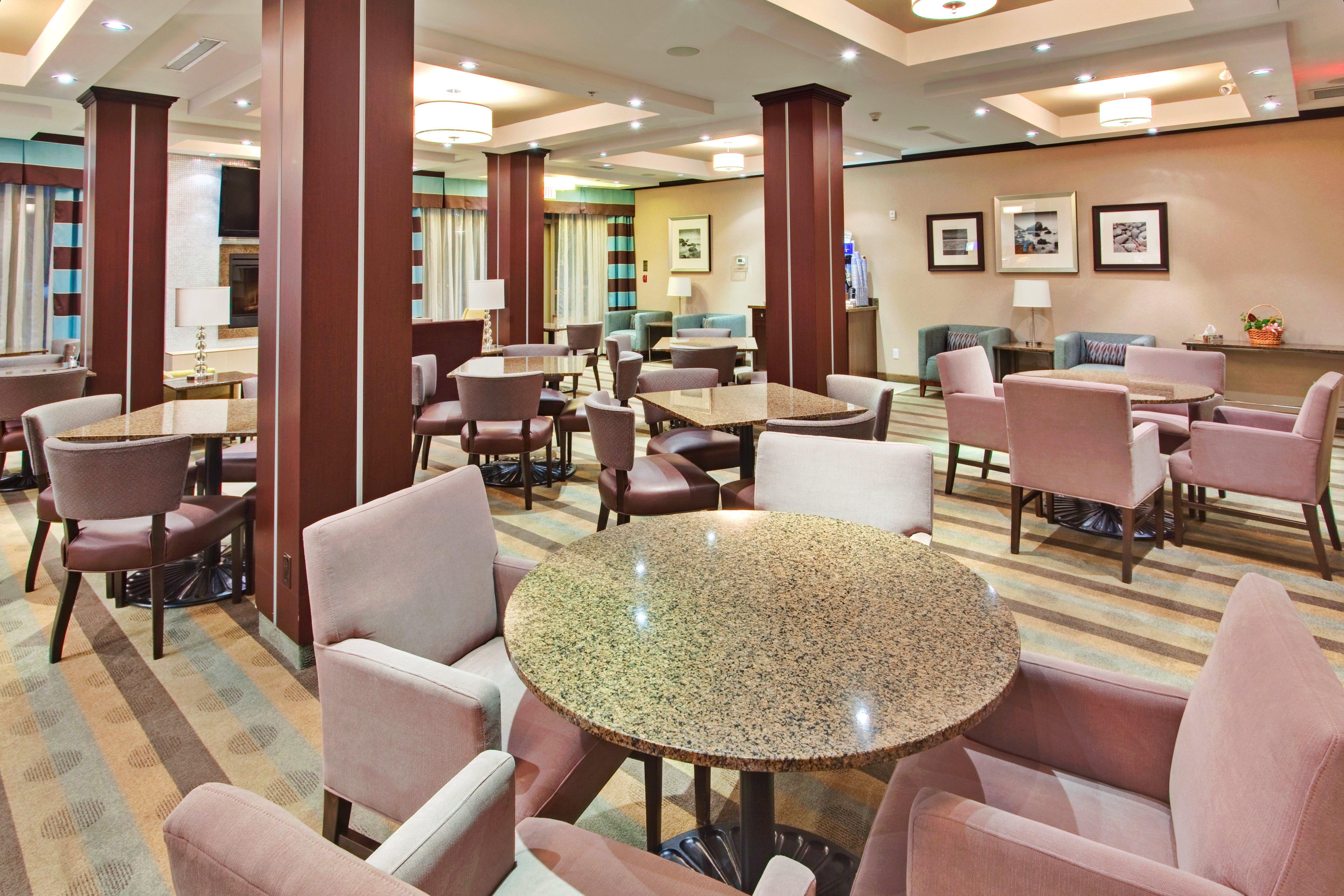Holiday Inn Express Kingston Central By Ihg Luaran gambar