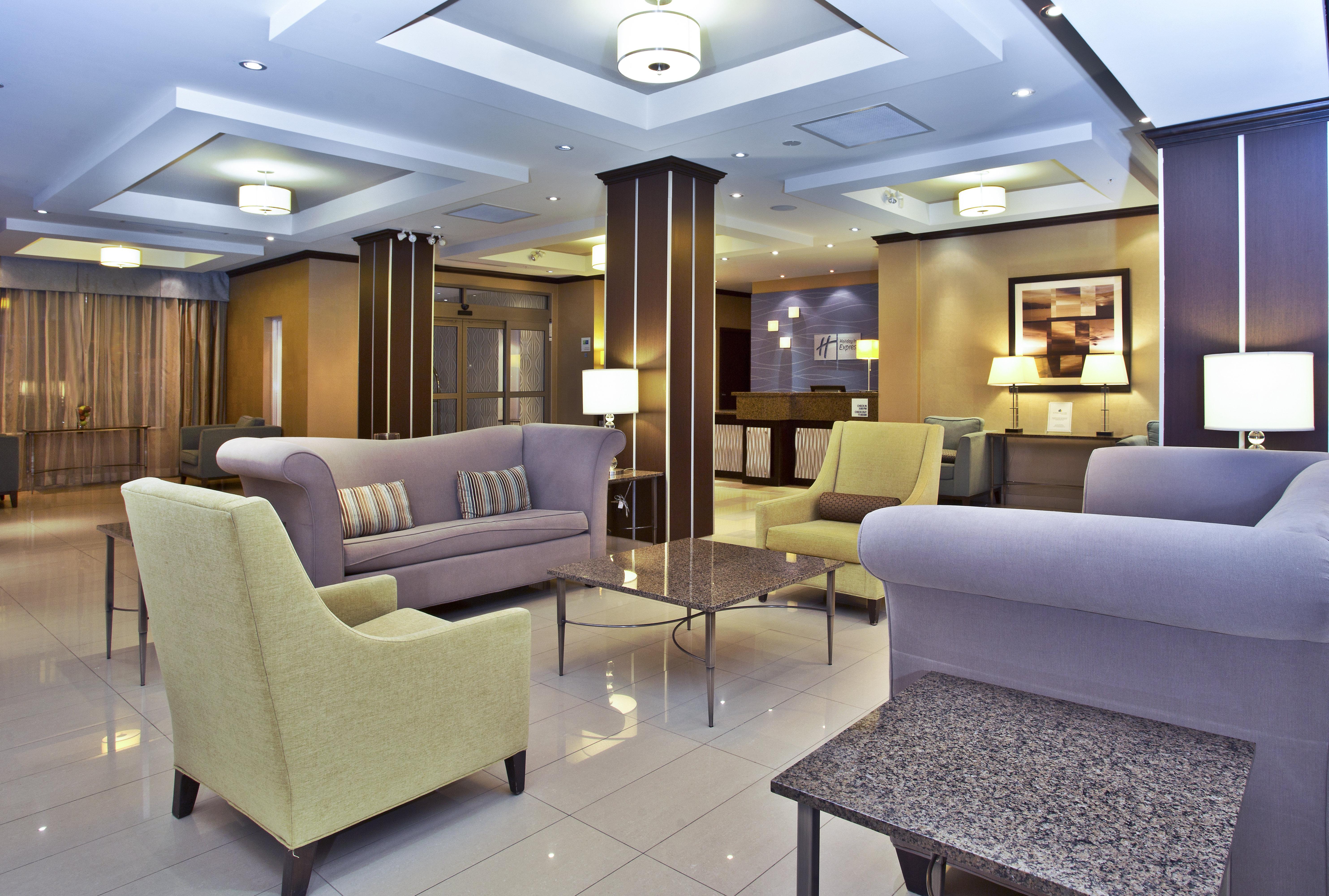 Holiday Inn Express Kingston Central By Ihg Luaran gambar