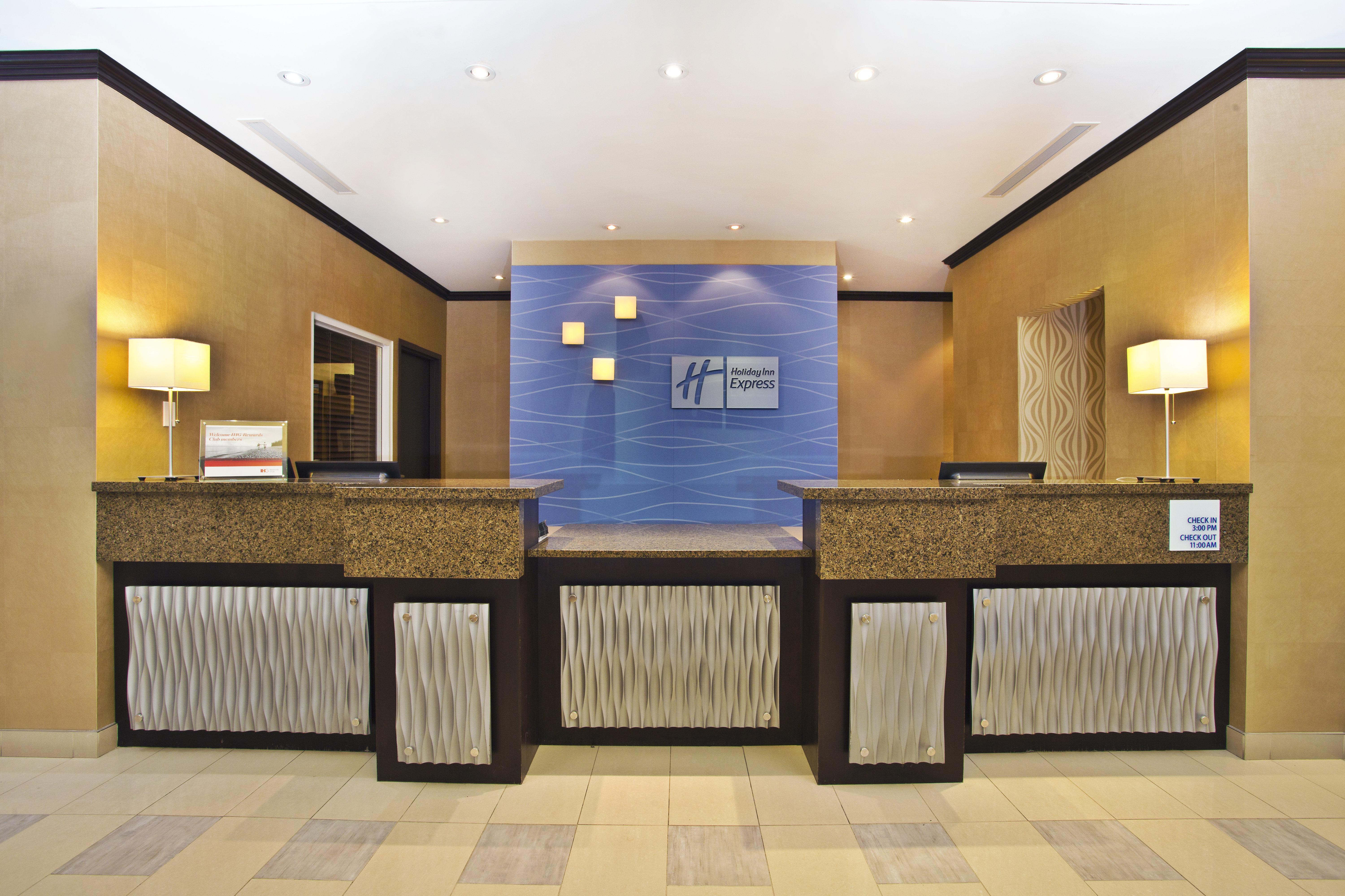 Holiday Inn Express Kingston Central By Ihg Luaran gambar