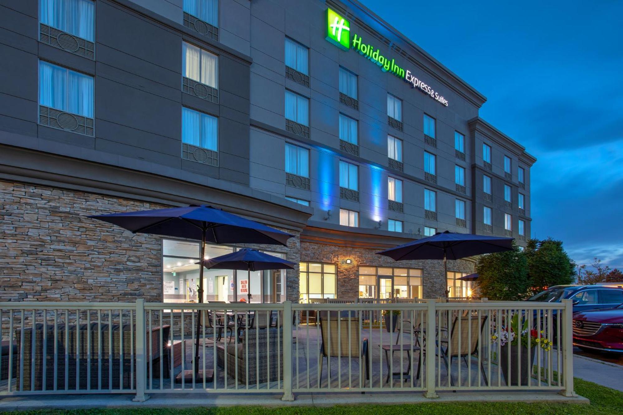 Holiday Inn Express Kingston Central By Ihg Luaran gambar